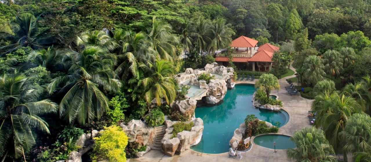 Royale Chulan Seremban Eksteriør billede The Rock Pool