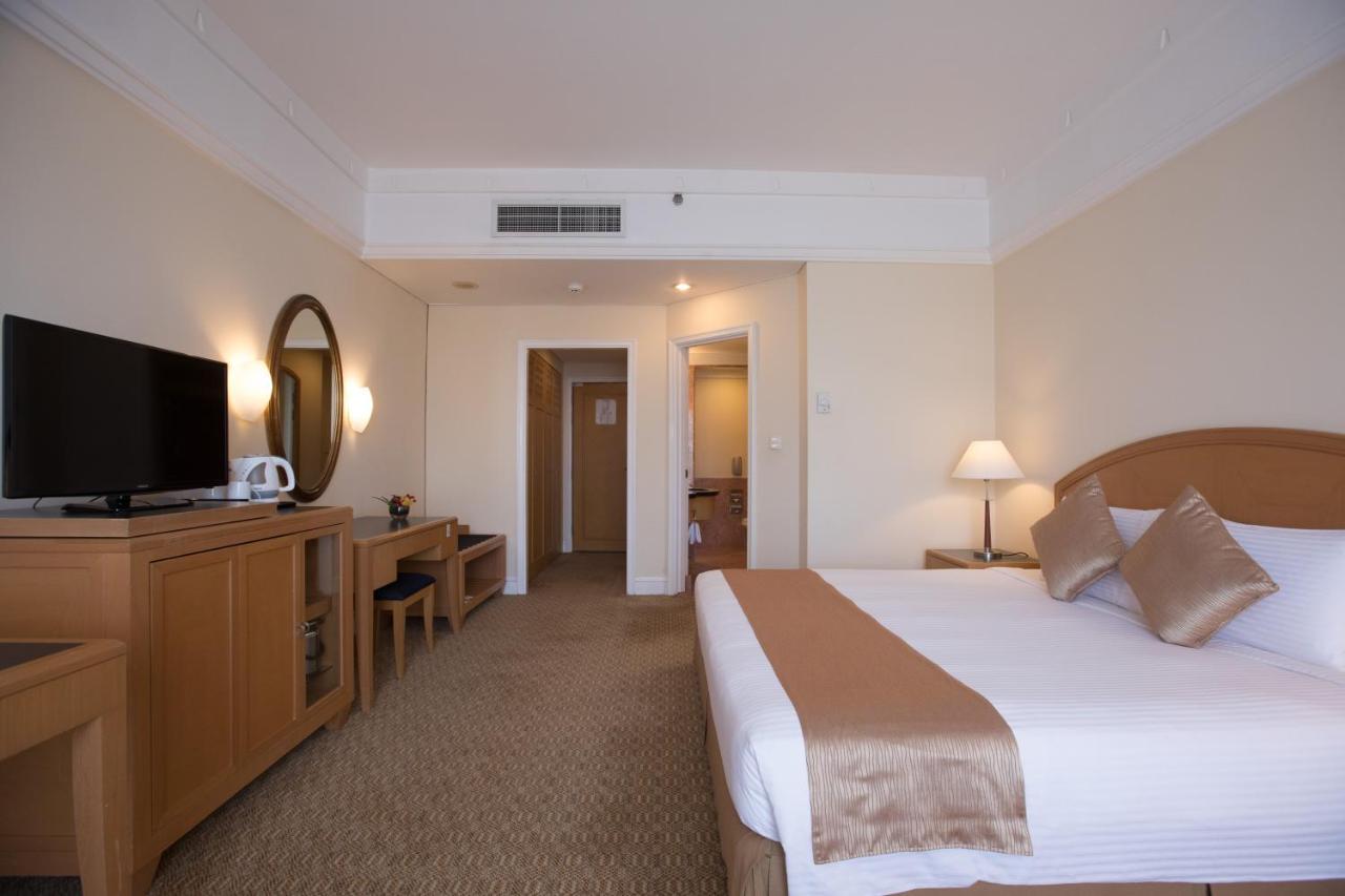 Royale Chulan Seremban Eksteriør billede Deluxe Room